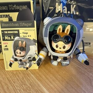 Kow Yokoyama Ma.K Fliege Storm Action Figure - Gray and Black